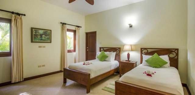Hospitality Expert Little Waters Villa Negril Exterior foto